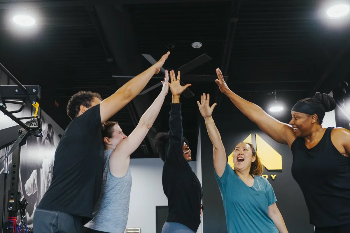 Alloy Personal Training Royal Oak members training together in Royal Oak